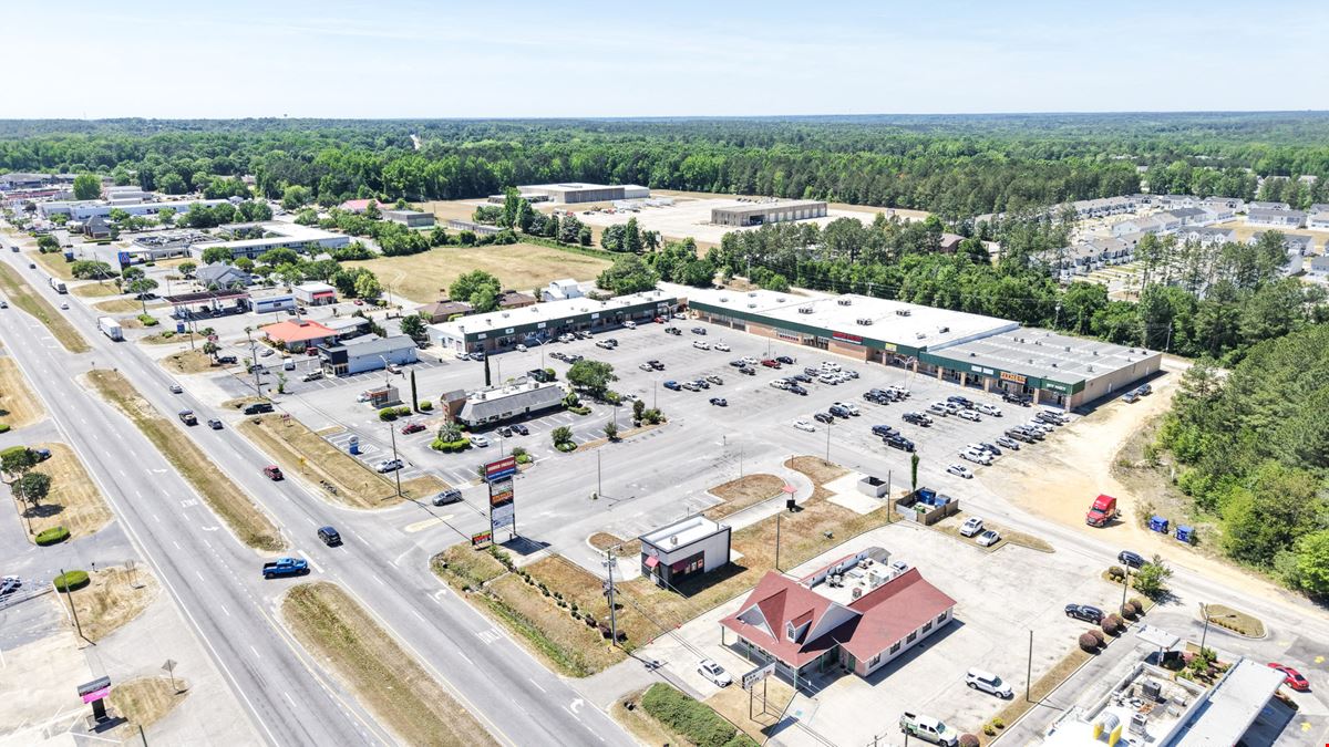 Wateree Plaza
