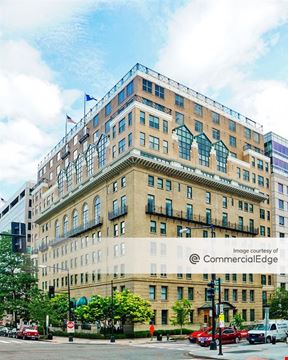 The Army Navy Club Building