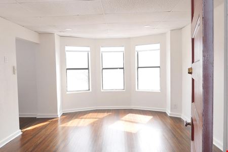 100 Askew Ave