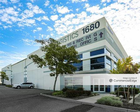 Industrial space for Rent at Tide Court Distribution Center - 1680 Tide Court in Woodland