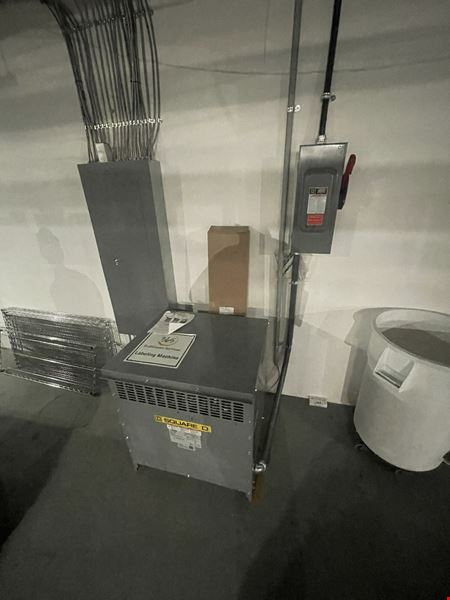 Warehouse Sublease - Competitive Pricing & Flexible Configurations