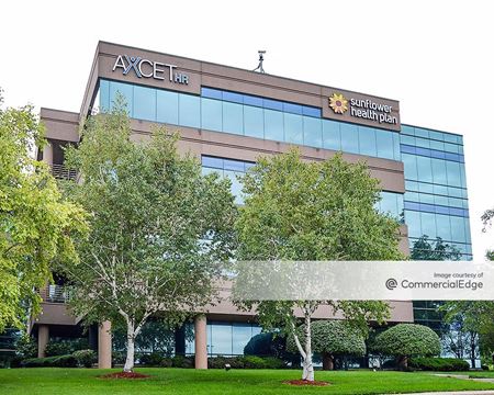 Office space for Rent at Pine Ridge East Business Park - Four Pine Ridge Plaza in Lenexa