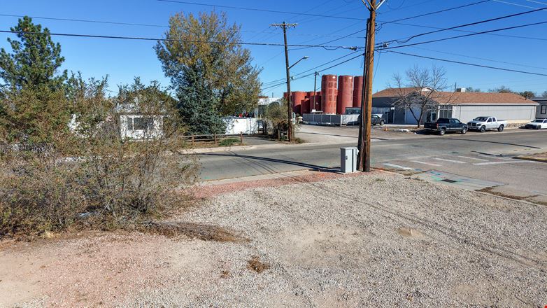 806 & 818 Denver Ave