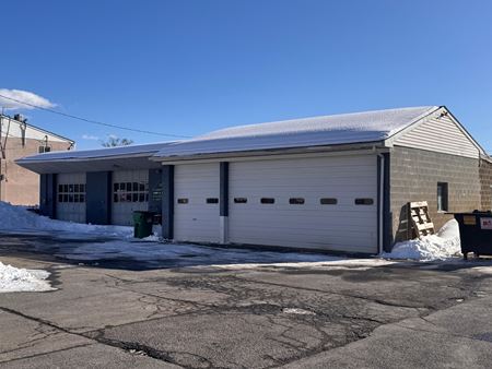 Industrial space for Sale at Southern Dutchess - NYS Rt 9D User / Investor in Wappingers Falls