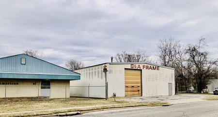 Industrial space for Rent at Admiral Place in Tulsa