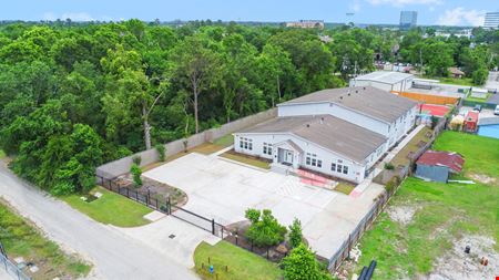 Commercial space at 12414 Dawn Rd in Houston