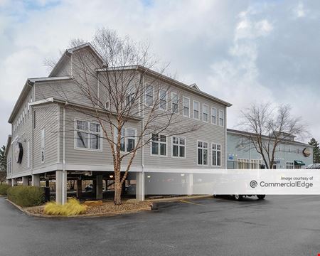 Office space for Rent at 8111 Rockside Road in Valley View