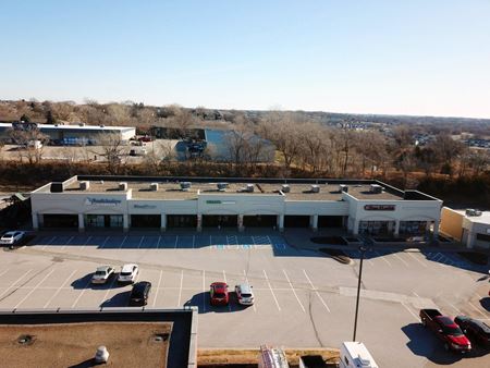 Office space for Rent at Hillrise Shopping Center in Elkhorn