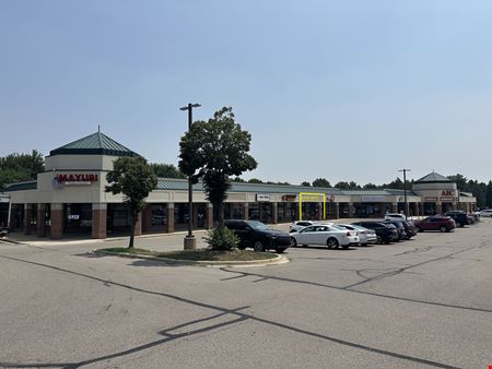Retail space for Rent at Auburn Plaza in Rochester Hills