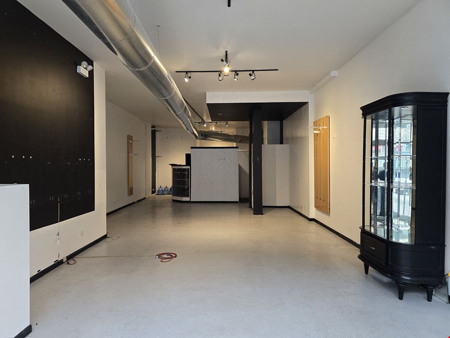 1721 W North Ave