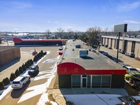 +/- 20,000 SF Freestanding Retail Building