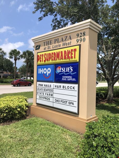 Plaza at St. Lucie West