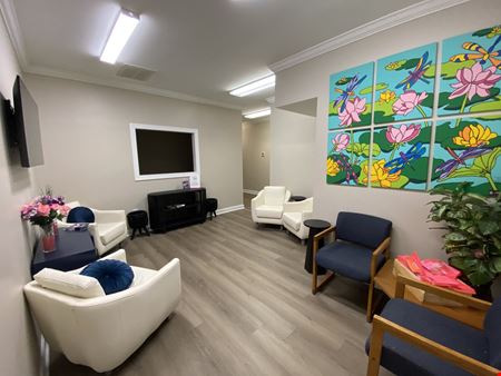 527 Keisler Dr Ste 102