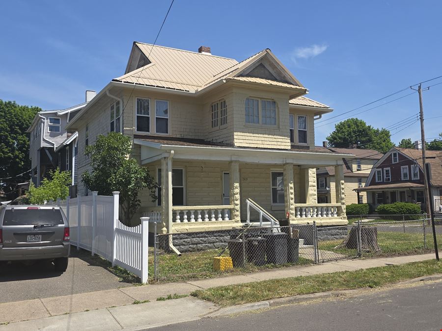 1909 Monroe Street