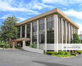 CBank Office Park - 8035 & 8041 Hosbrook Road
