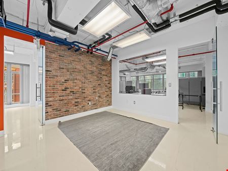 14 NE 1st Ave 