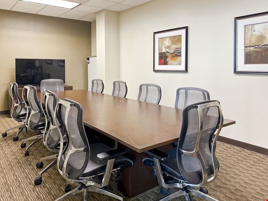 Regus - Winston-Salem - St George Square