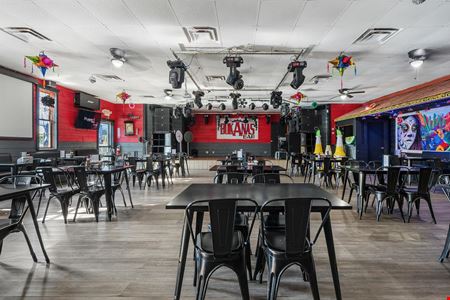 Restaurant & Bar Near CenterPoint on Two Acres