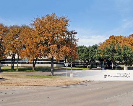 Office space for Rent at 17201 Waterview Pkwy in Dallas