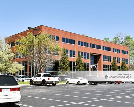 Office space for Rent at One Piedmont Centre at Mendenhall in High Point