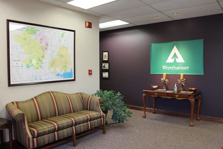 Corporate Office Space | Spring Lake Cove Office Park in Pearl