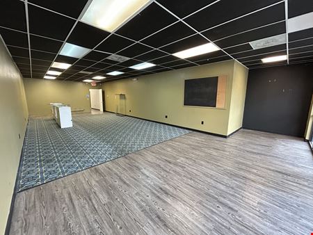 ELFINDALE CORNERS RETAIL SPACE ON WEST SUNSHINE
