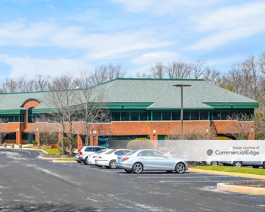 19 Campus Blvd