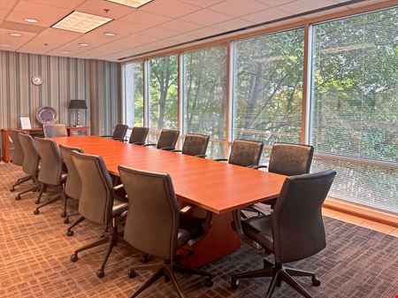 Office space for Rent at HQ - Atlanta Glenridge in Altanta