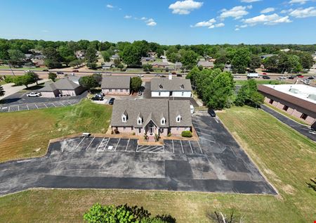 6920 Oak Forest Dr