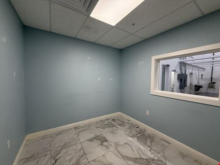 Warehouse/Office Space Near Sarasota Bradenton Airport