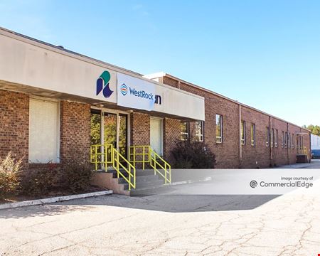Industrial space for Rent at 1995 Lithonia Industrial Blvd in Lithonia