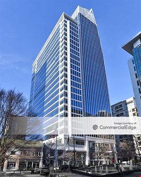 300 South Tryon