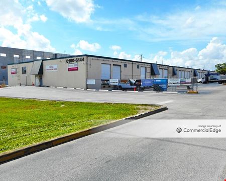 Industrial space for Rent at Palmetto Airport Center in Miami