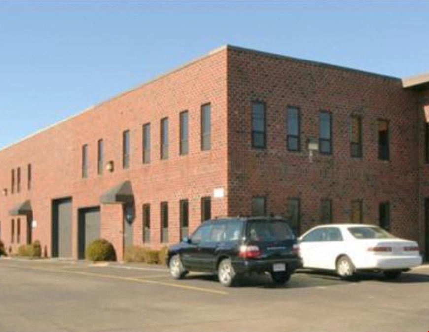 150 Kerry Pl