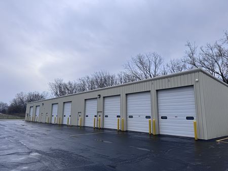 Industrial space for Sale at 3131 W 76th St, Unit 34, Sale in Davenport