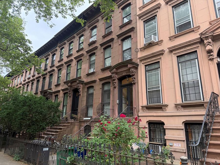 410 Vanderbilt Ave
