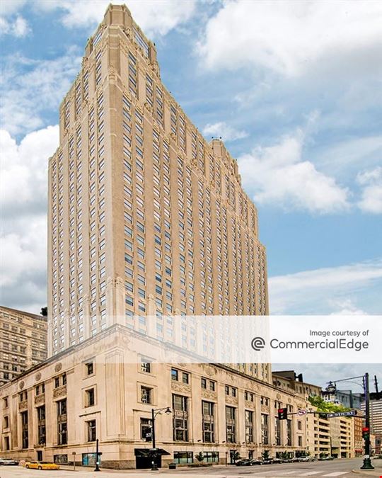 909 Walnut Street