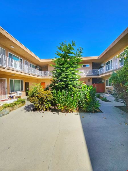627 E Palmer Ave