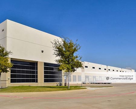 Industrial space for Rent at DFW Airport I in Dallas