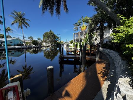 Multi-Family space for Sale at Bayshore Inn and Docks in Naples