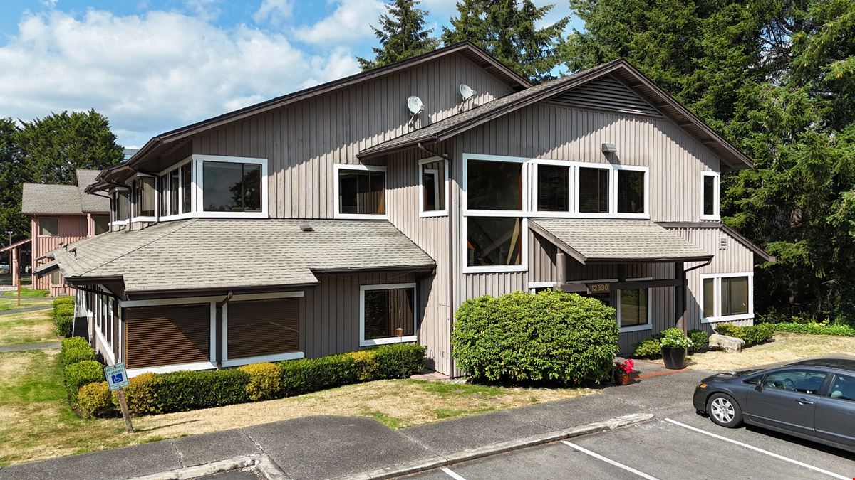 Hilltop Office Park 12330 NE 8th St, Bellevue, WA 98005