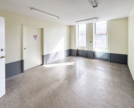 500 - 2,000 SF | 1 Hillel Place | 2nd & 3rd Floor Office/Retail Spaces for Lease
