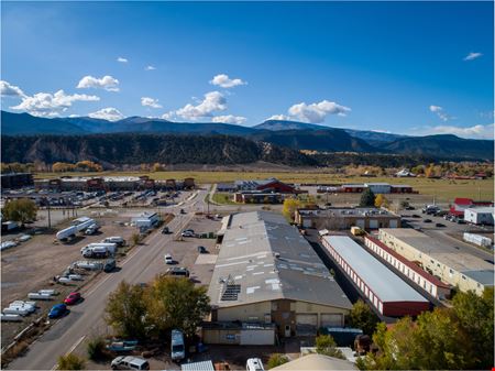 813-826 Colorado 133