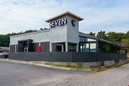 Retail space for Sale at Sports Bar Building For Sale in Stockbridge