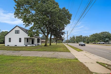 Commercial space at 1203 E Centre Ave in Portage