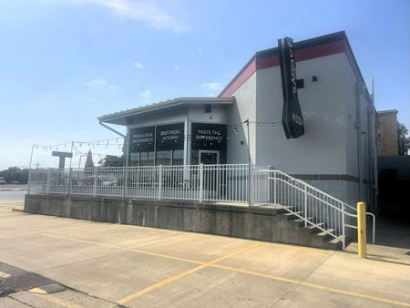 Office space for Rent at FOR LEASE: Jabby’s Pizza | Acadian Perkins Plaza in Baton Rouge