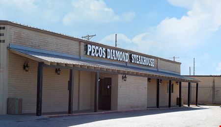 Retail space for Sale at Former Restaurant Property in Artesia