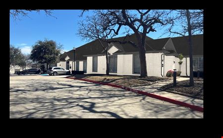 1100 E Southlake Blvd