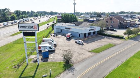 Retail space for Rent at Retail/Office/Showroom with Prime I-12 Frontage & Easy Access For Lease in Baton Rouge