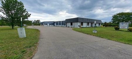 Industrial space for Rent at 11,088 SF Flex Space in North Chesterfield
